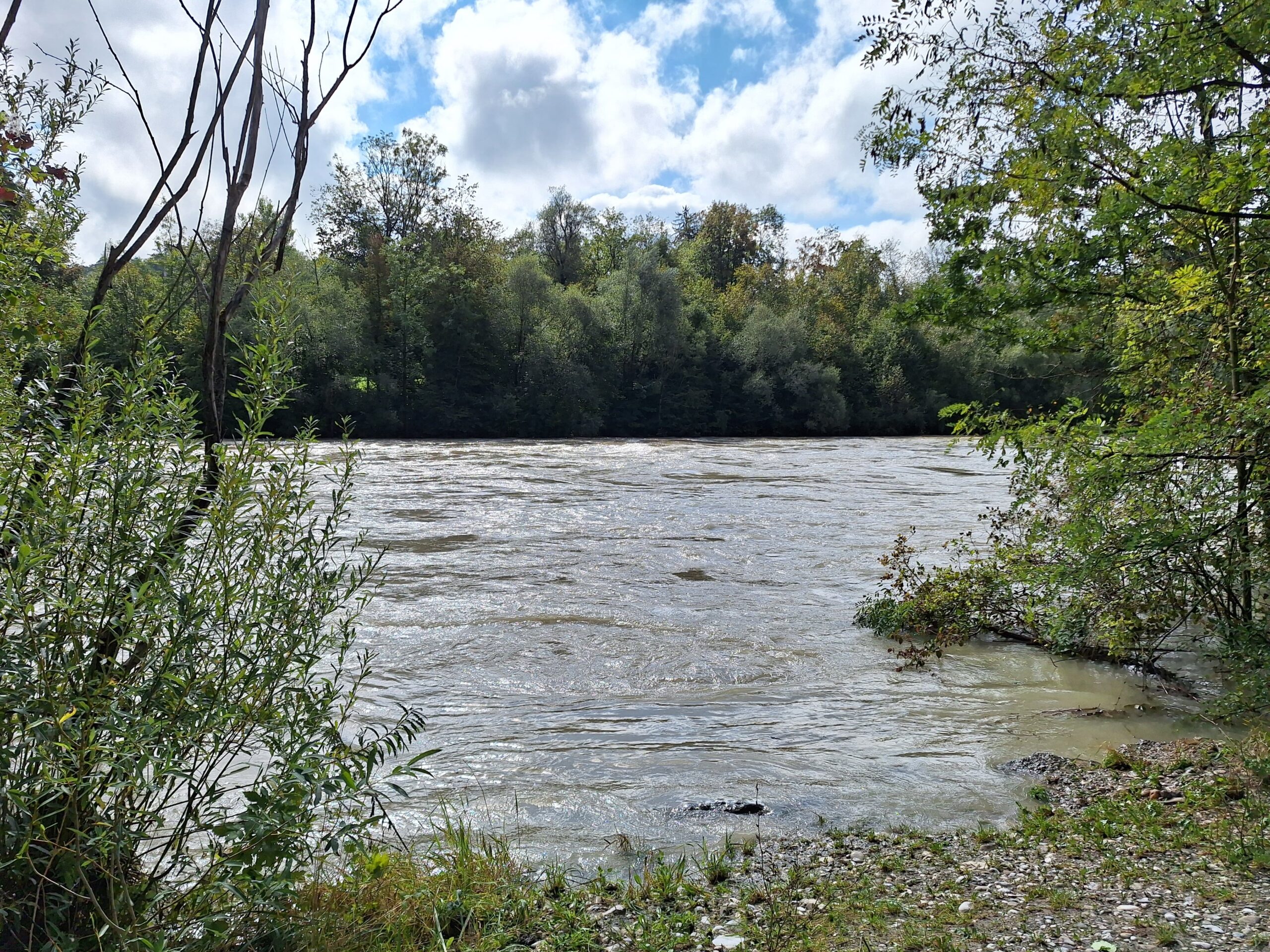 Renaturierung von Gewässern und Hochwasserschutz