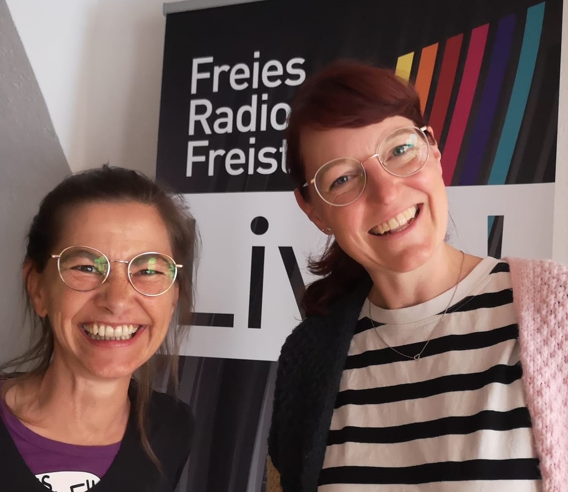Flora Kainmüller und Monika Andlinger live im FRF Studio.