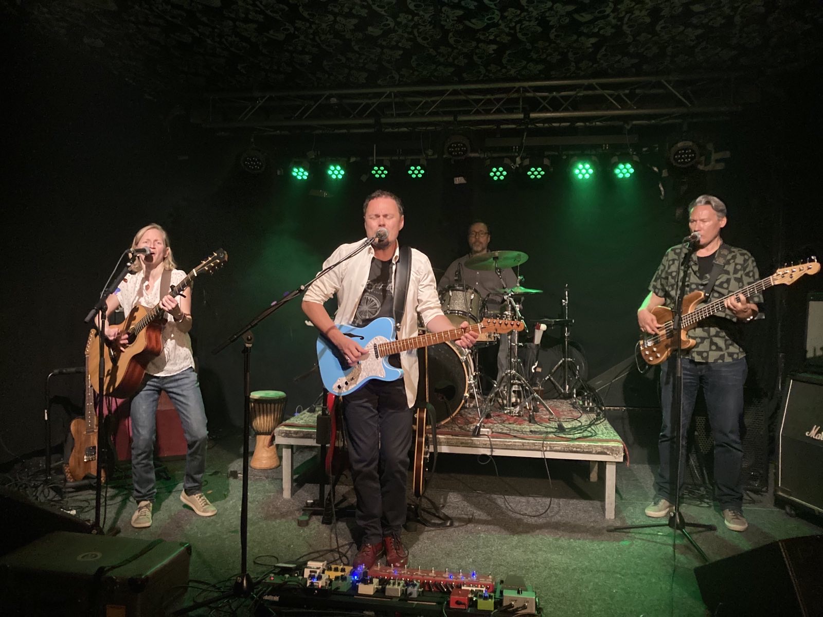 Rockiger Sound und Groove: die Linzer Band Hillock